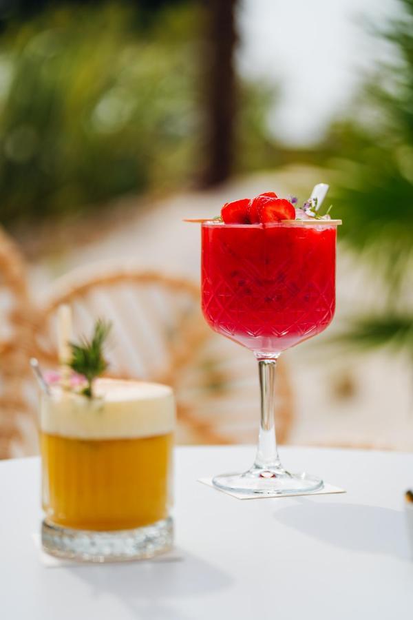 Hotel Le Noirmoutier بارْباتْرْ المظهر الخارجي الصورة