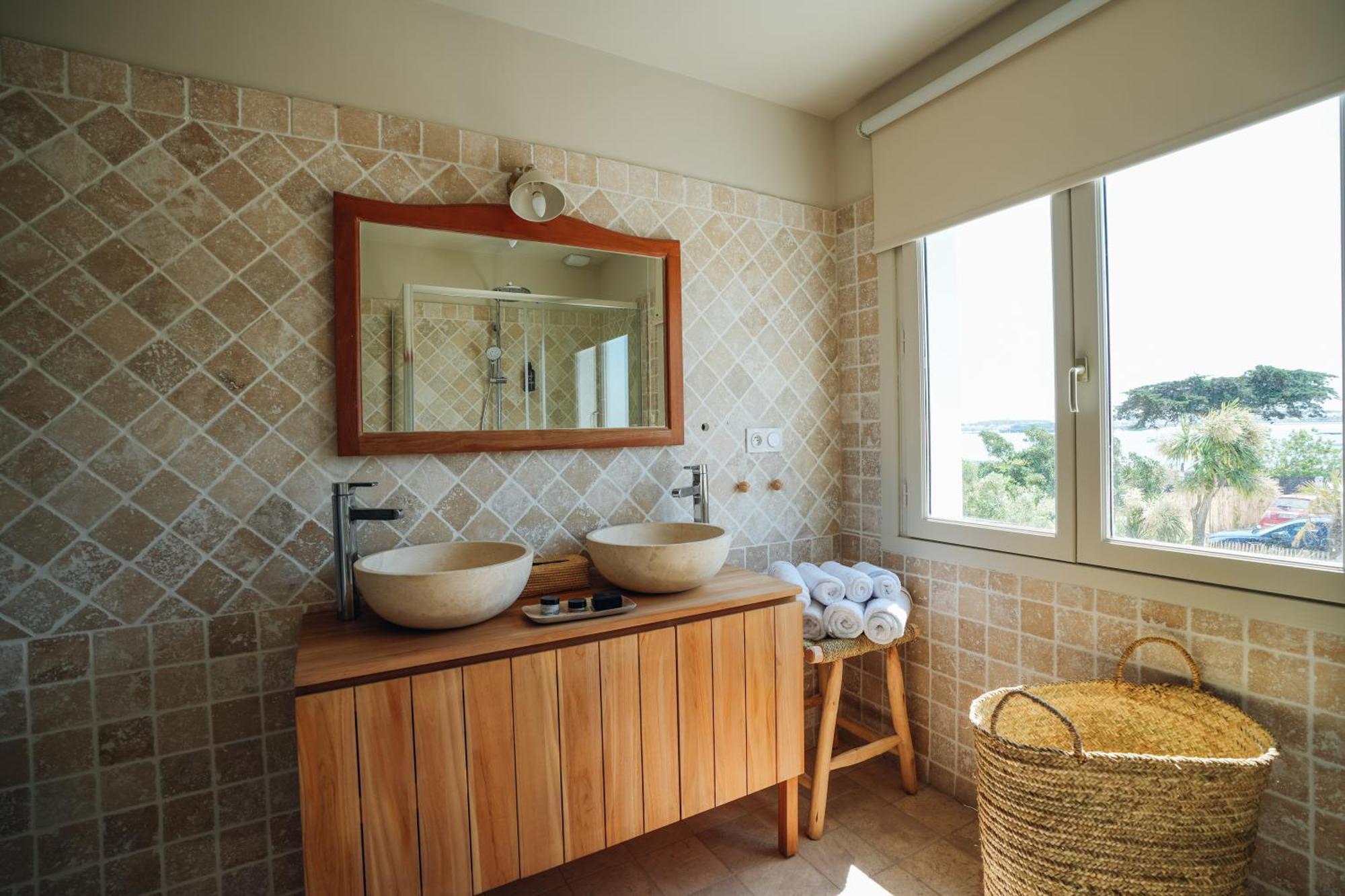Hotel Le Noirmoutier بارْباتْرْ المظهر الخارجي الصورة