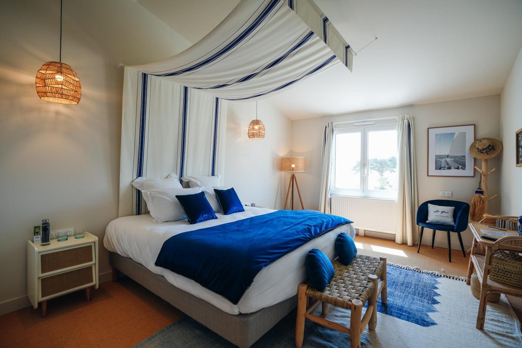 Hotel Le Noirmoutier بارْباتْرْ المظهر الخارجي الصورة